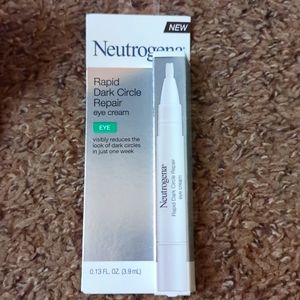 Dark circle corrector